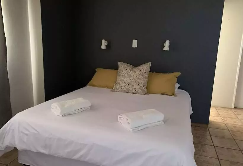 پانسیون Namgate Guesthouse