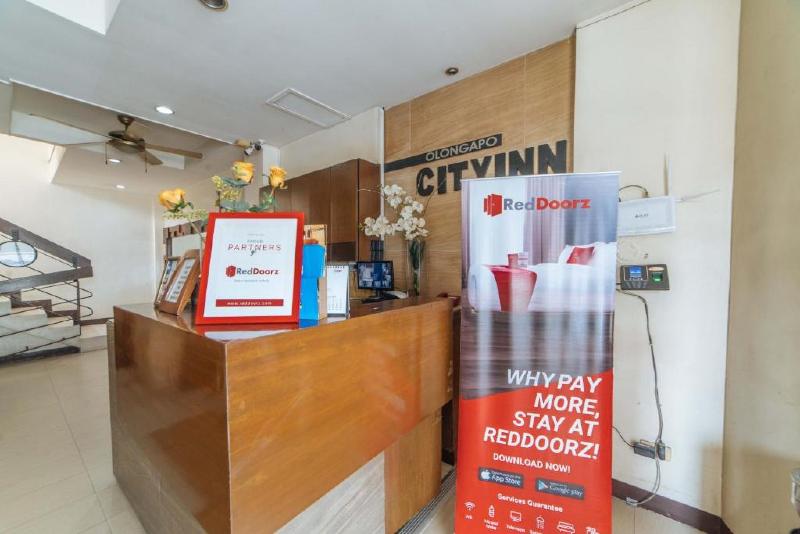 Hotel Reddoorz Near Olongapo Bus Terminal