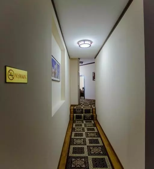 ペンション Xurshidabonu Guest House