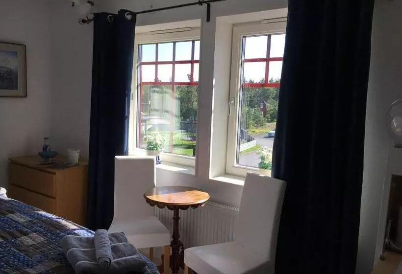 تختخواب و صبحانه öregrund Bnb