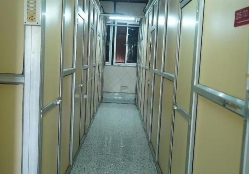 בית מלון כפרי Sharda Residency