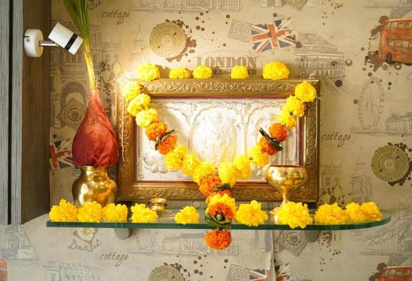 בית מלון כפרי Sharda Residency