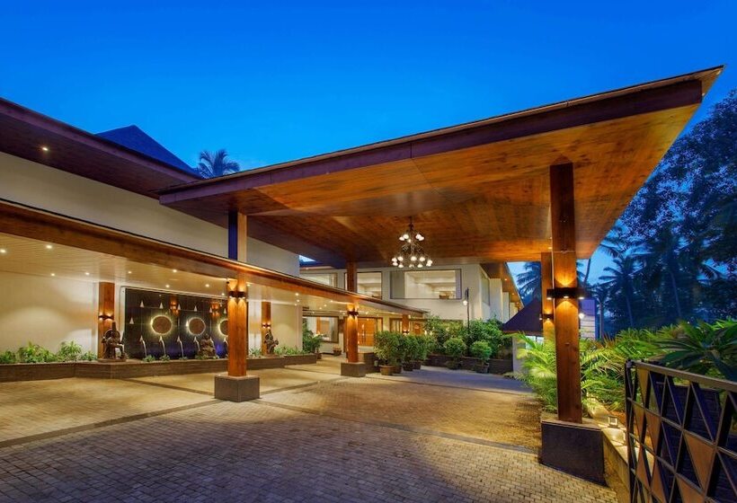 Hotelli Sobit Sarovar Portico