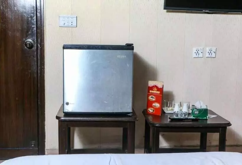 هتل Tulip Inn, Gulberg