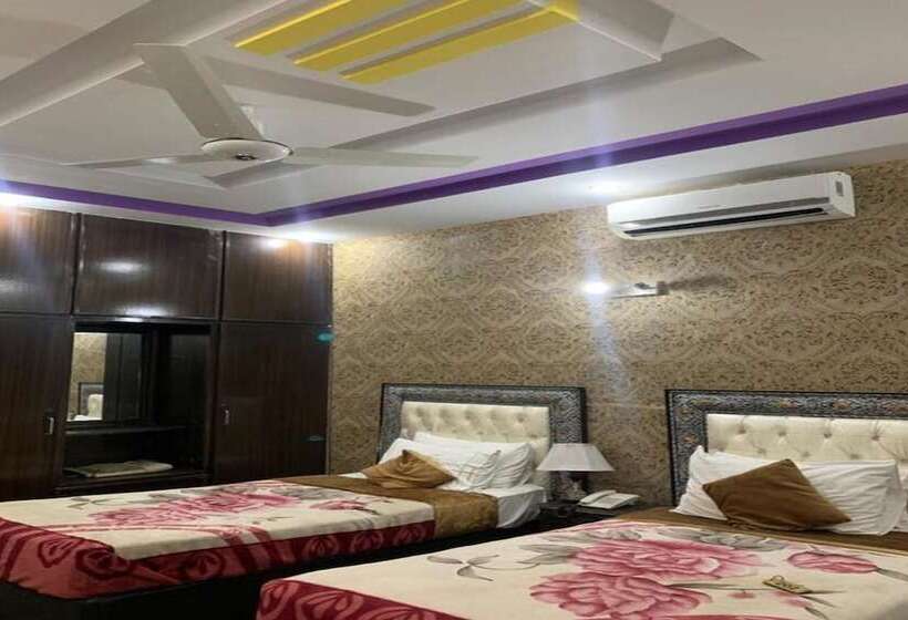 هتل Tulip Inn, Gulberg