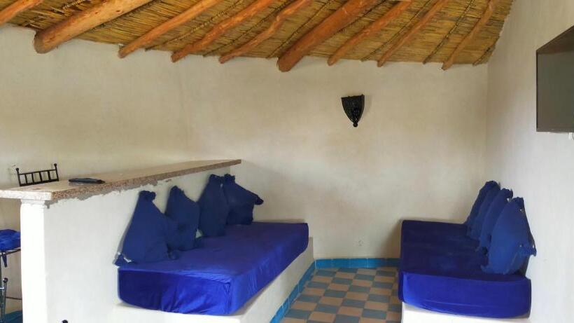 مبيت وإفطار Les Jardins D Amizmiz