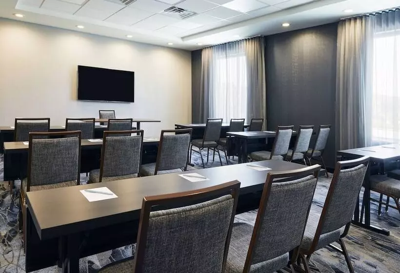 Hotelli Fairfield Inn & Suites By Marriott Kansas City Belton