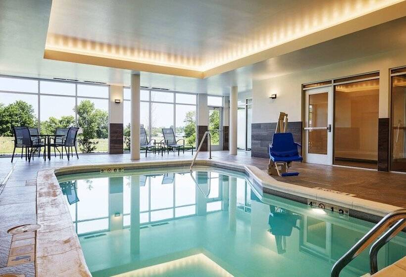 בית מלון כפרי Fairfield Inn & Suites By Marriott Kansas City Belton