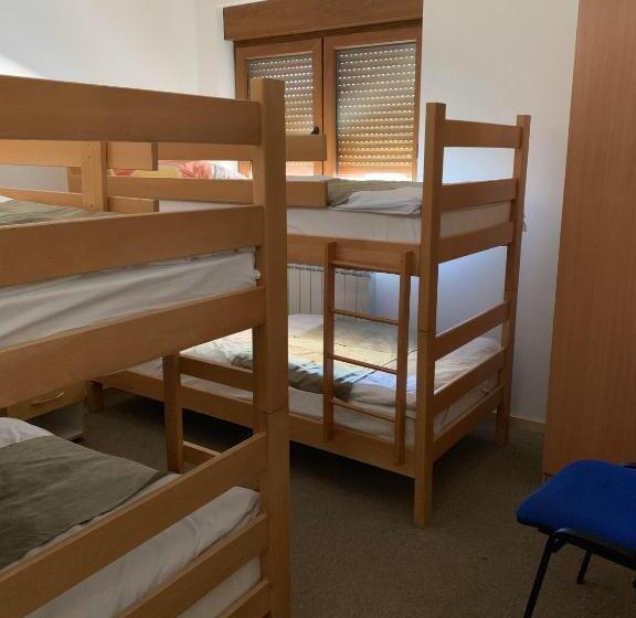 مُتل Turistički Centar Vučje