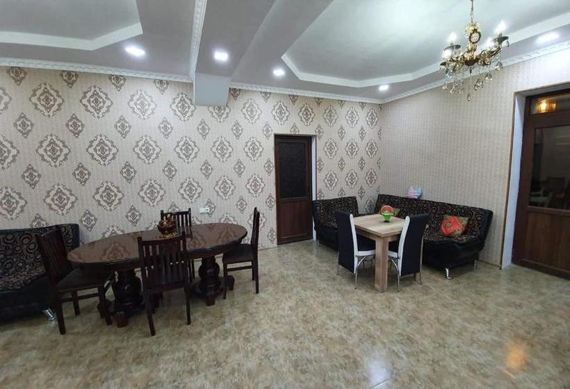 پانسیون Guesthouse Kurdiani In Mestia
