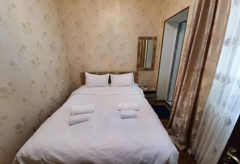پانسیون Guesthouse Kurdiani In Mestia