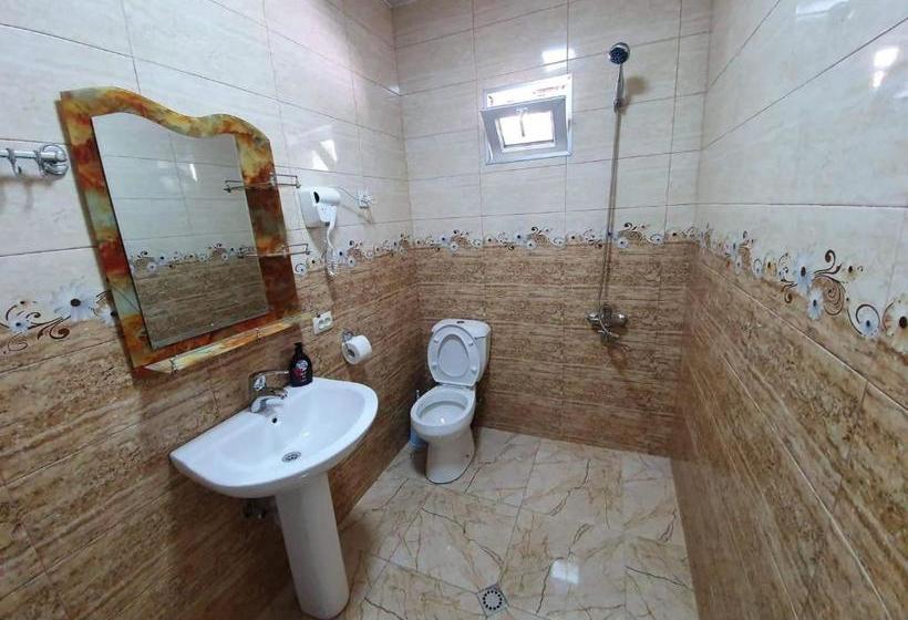 پانسیون Guesthouse Kurdiani In Mestia