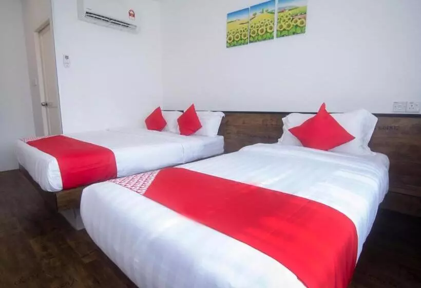 هتل Mandurah Room & Cafe By Oyo Rooms