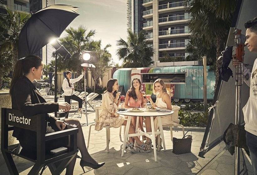 Paramount Hotel Dubai