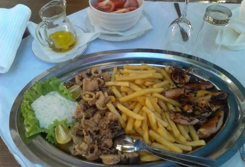 Hotelli Guest House Frane