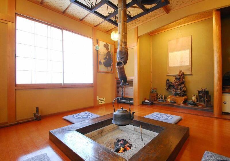 בית מלון כפרי Mizubasho No Yado Higashi