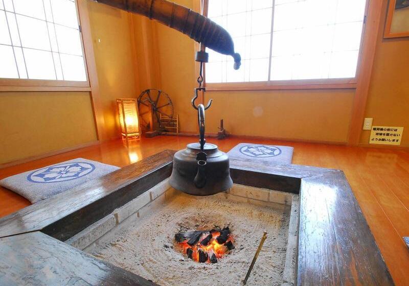 בית מלון כפרי Mizubasho No Yado Higashi