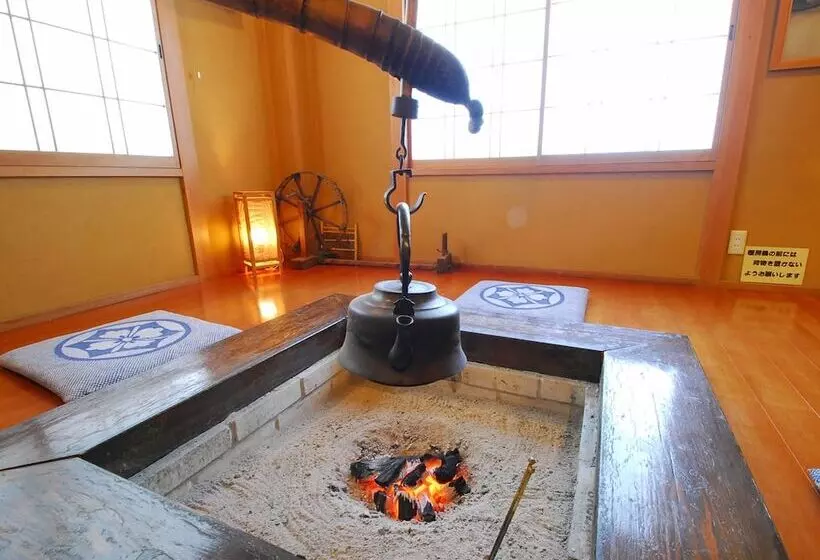 Hotelli Mizubasho No Yado Higashi