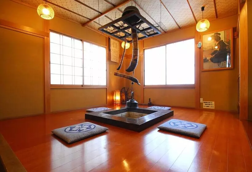 Hotelli Mizubasho No Yado Higashi