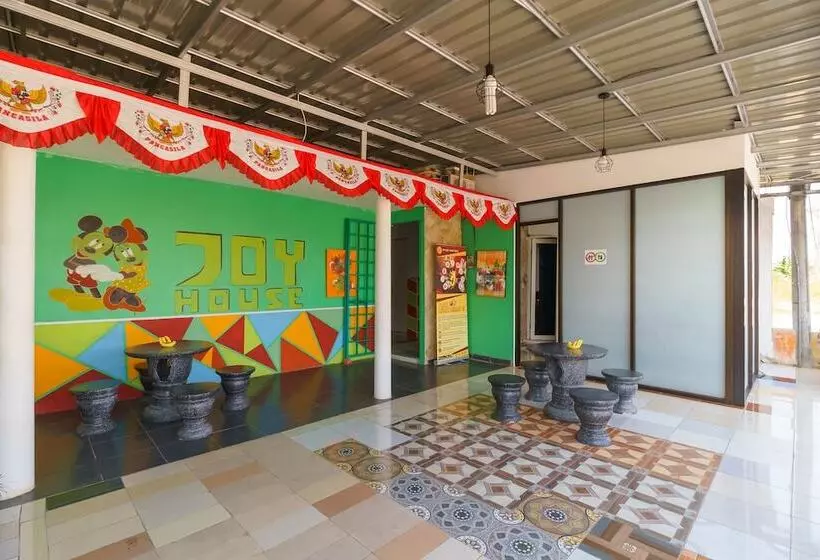 ペンション Reddoorz Syariah Near Pangkal Balam Port Bangka