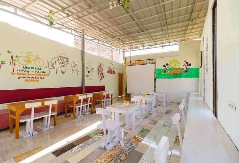 بنسيون Reddoorz Syariah Near Pangkal Balam Port Bangka