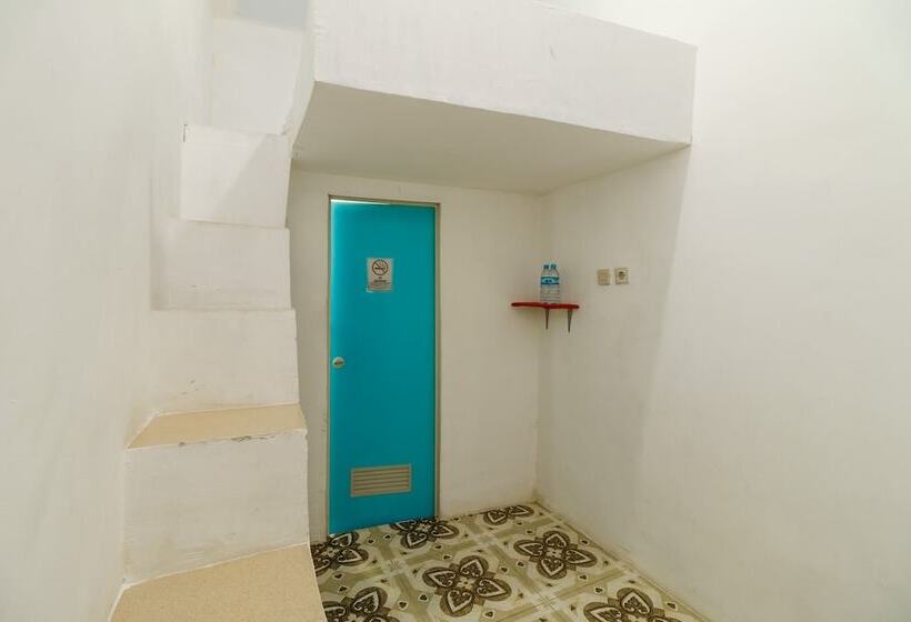 بنسيون Reddoorz Syariah Near Pangkal Balam Port Bangka