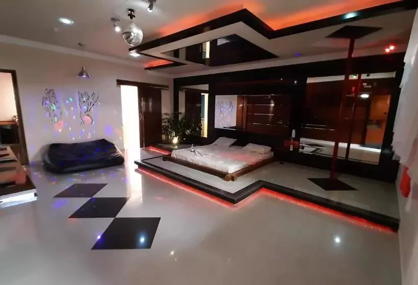 Viper Motel