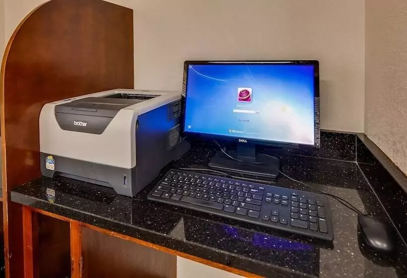 酒店 Best Western Inn & Suites Of Macon