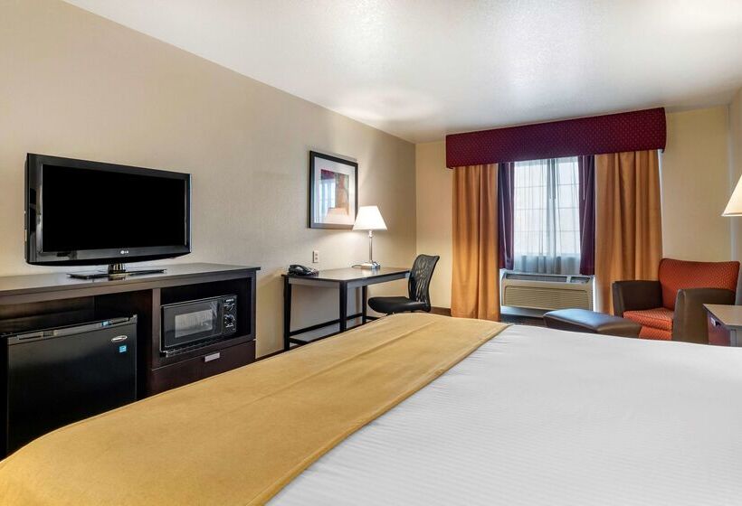 ホテル Best Western Luxury Inn