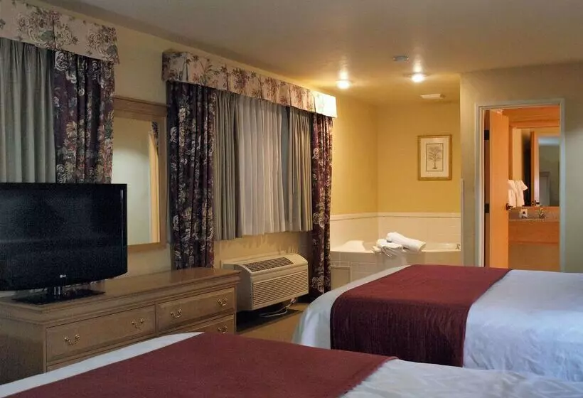 Отель Best Western Plus Caldwell Inn & Suites