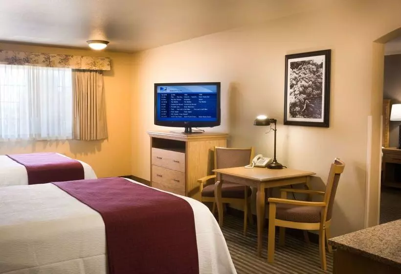 Отель Best Western Plus Caldwell Inn & Suites