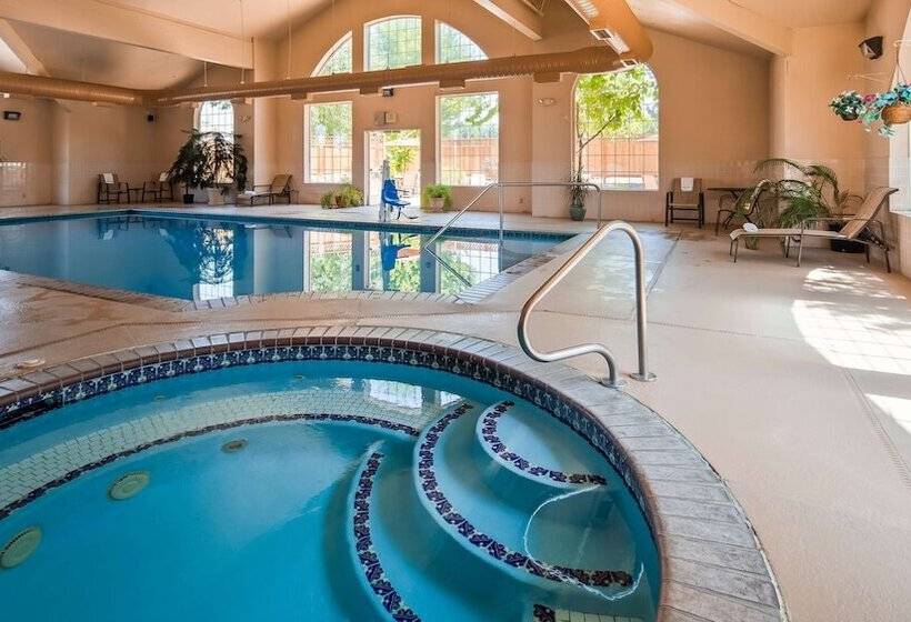 בית מלון כפרי Best Western Plus Caldwell Inn & Suites