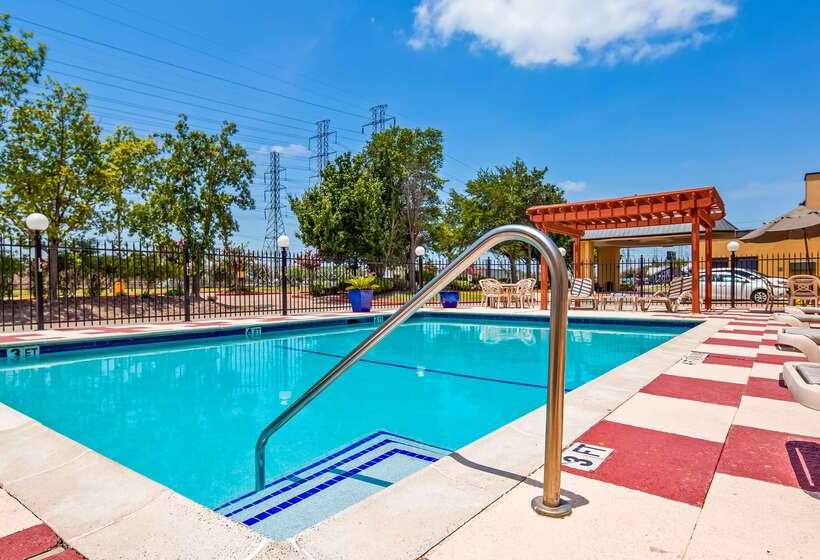 בית מלון כפרי Best Western Webster/nasa