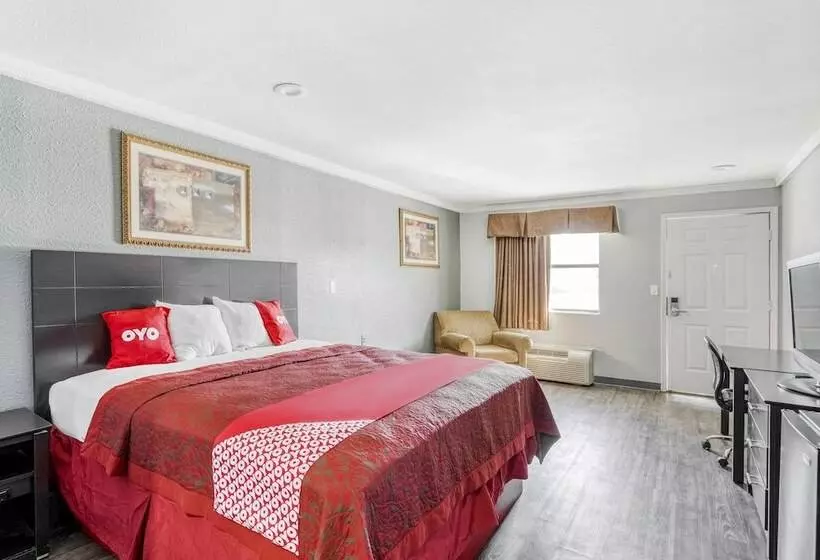 Oyo Hotel Pineville La Hwy 165