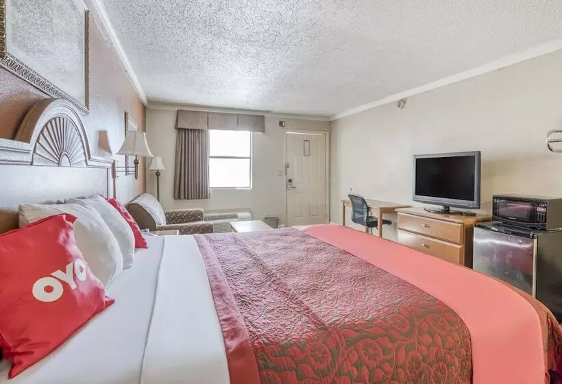 Oyo Hotel Pineville La Hwy 165