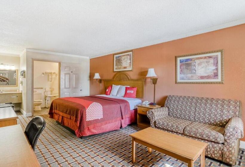 Oyo Hotel Pineville La Hwy 165