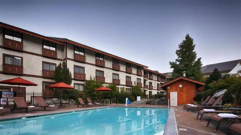 호텔 Icicle Inn At Icicle Village Resort