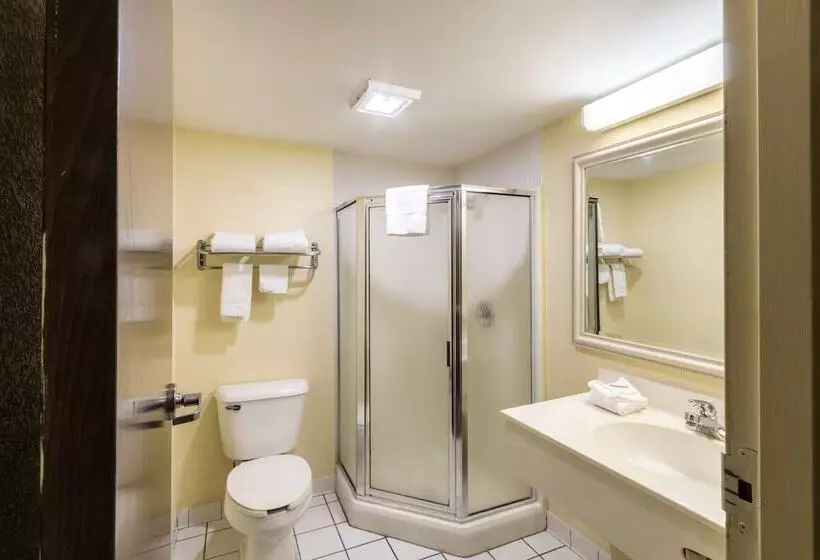 Отель Red Roof Inn Morehead