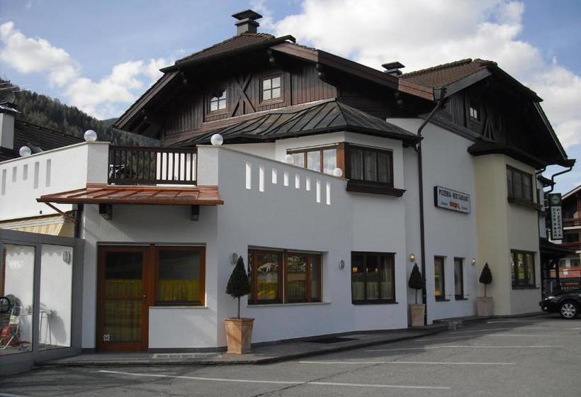 住宿加早餐  Pizzeria Restaurant Wieser