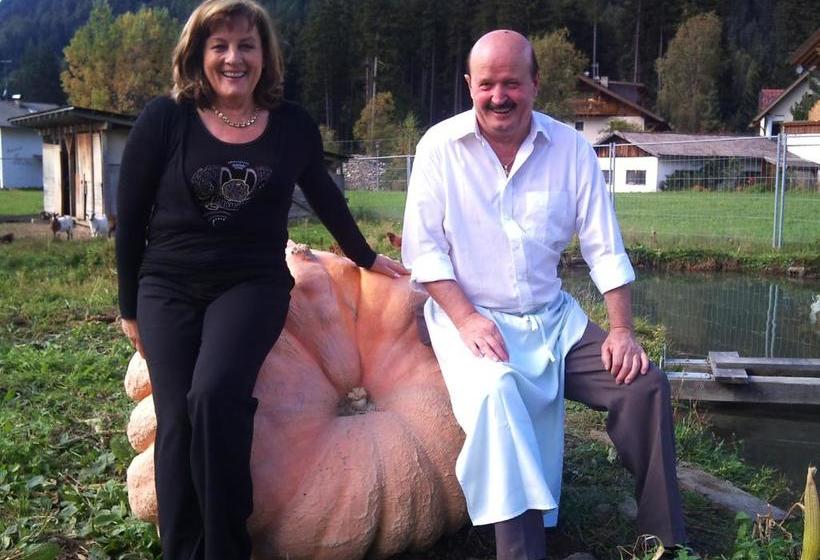 住宿加早餐  Pizzeria Restaurant Wieser