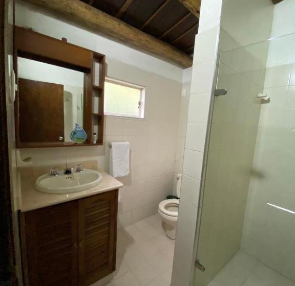 בית מלון כפרי Refugio Pozo Azul