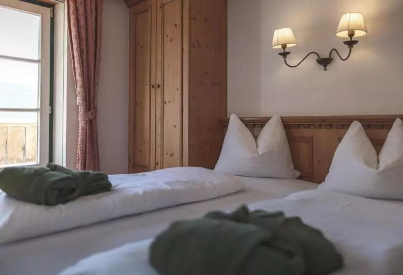 Hotelli Garberhof Dolomit Family