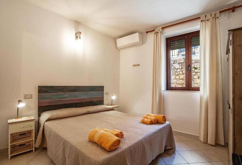 膳宿费 Bedbike Baunei