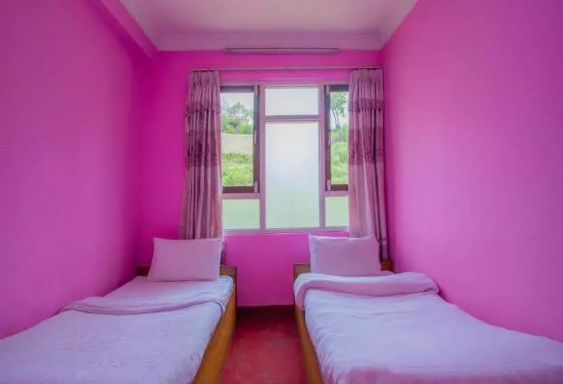 هتل Spot On 438 Raj Resort