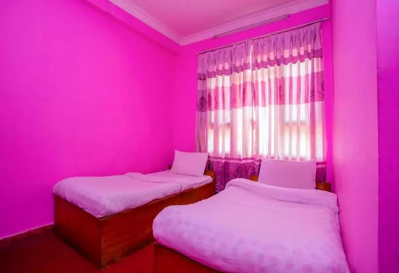 هتل Spot On 438 Raj Resort