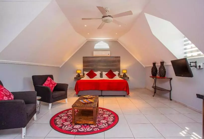 ホテル The Villa Manor & Spa