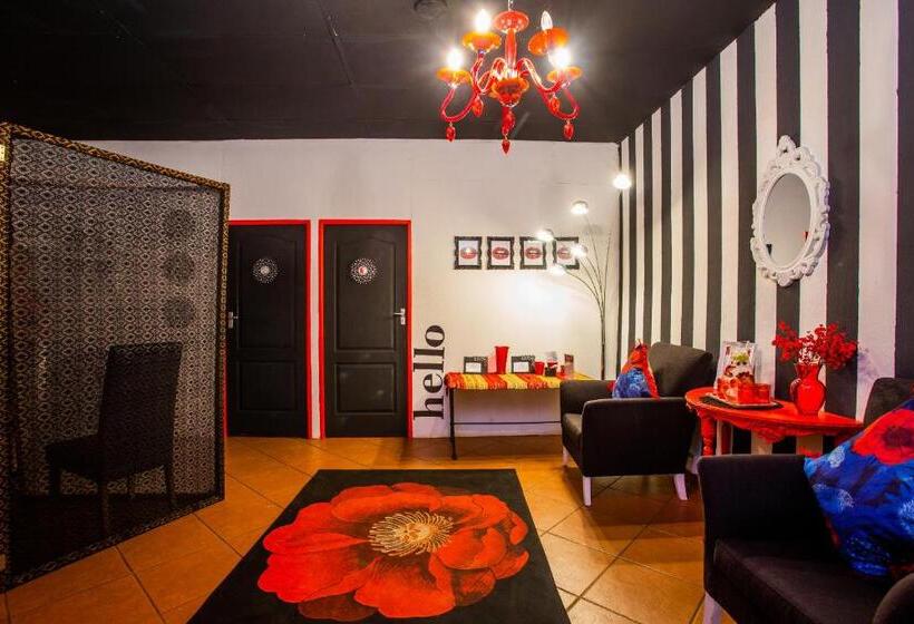 酒店 The Villa Manor & Spa