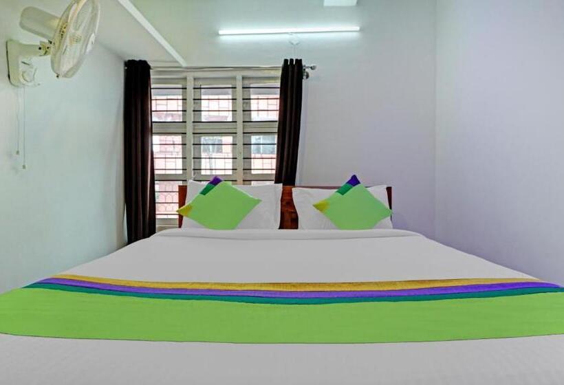 ホテル Treebo New Redfern, Madikeri