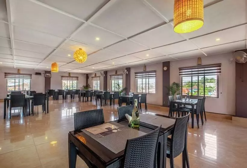 ホテル Treebo New Redfern, Madikeri