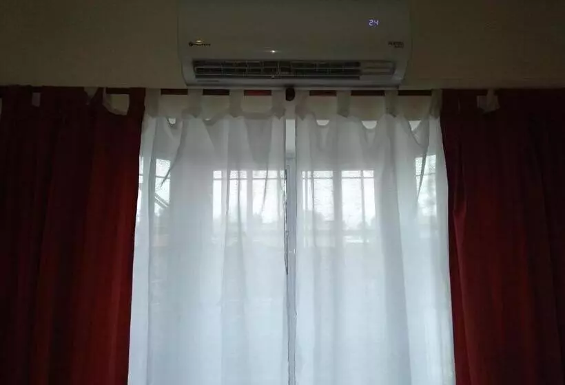 ベッドアンドブレックファースト Ezeiza Home